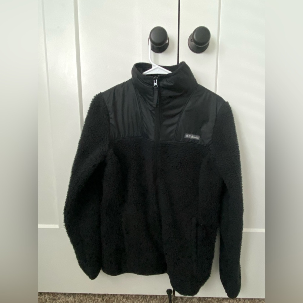 Black Sherpa Columbia Jacket